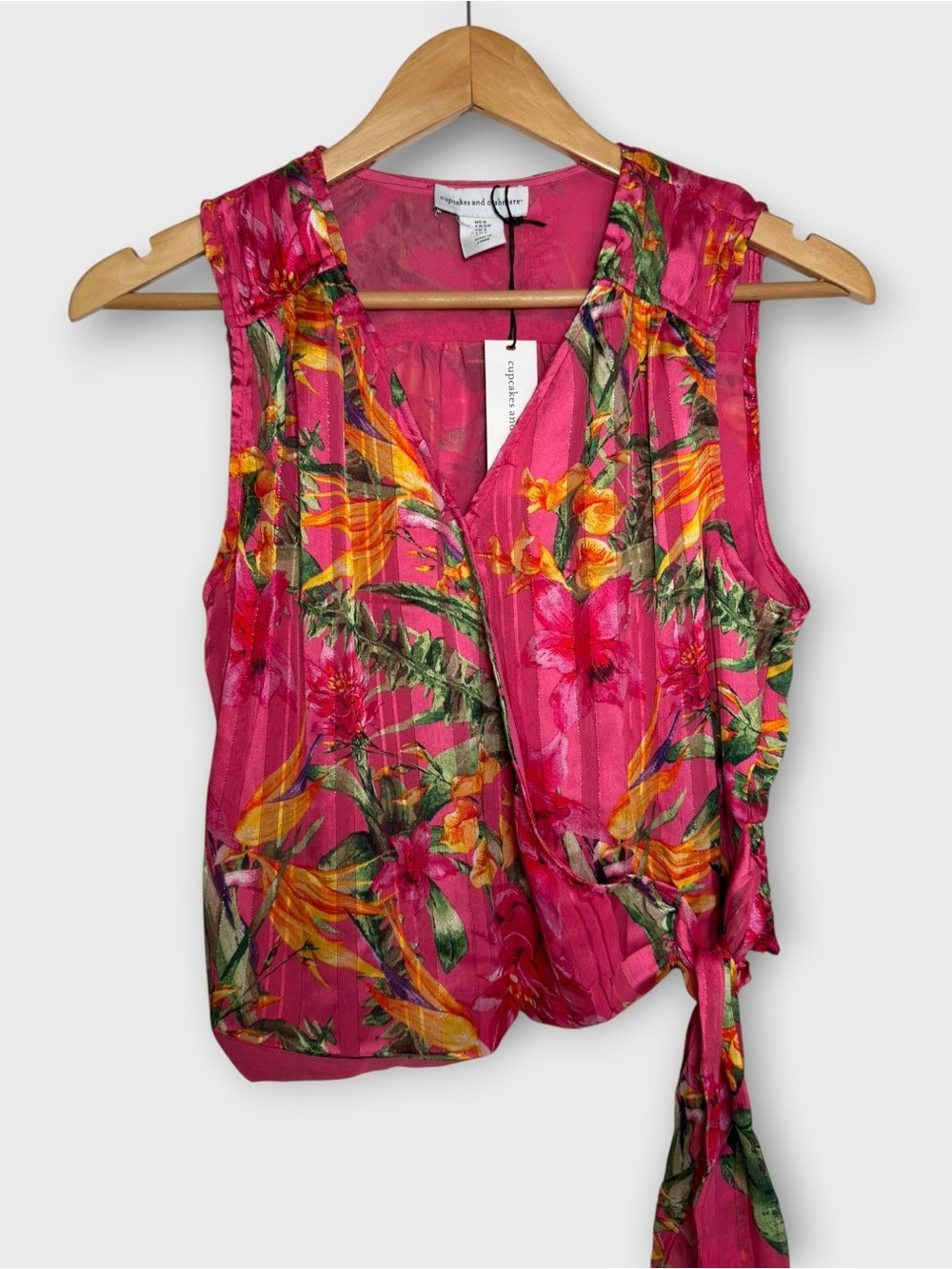 Cupcakes and Cashmere Pink Tropical Floral Wrap Top Size S NWT